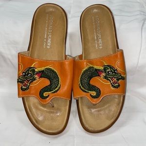 Donald J Pliner Orange Embroidered Dragon T Sandals W/ Thick Jelly Sole Size 9 M